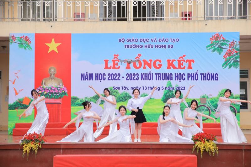 mẫu bài phát biểu tổng kết cuối năm